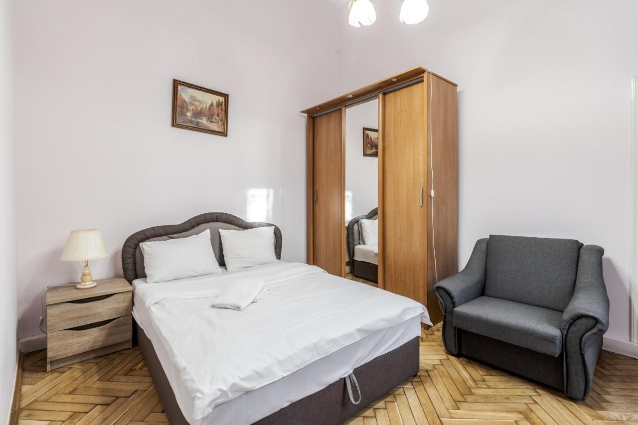 Striltsiv Apartment 리비프 외부 사진