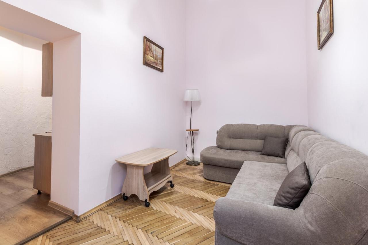 Striltsiv Apartment 리비프 외부 사진